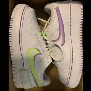 Nike Air Force 1’s Shadows